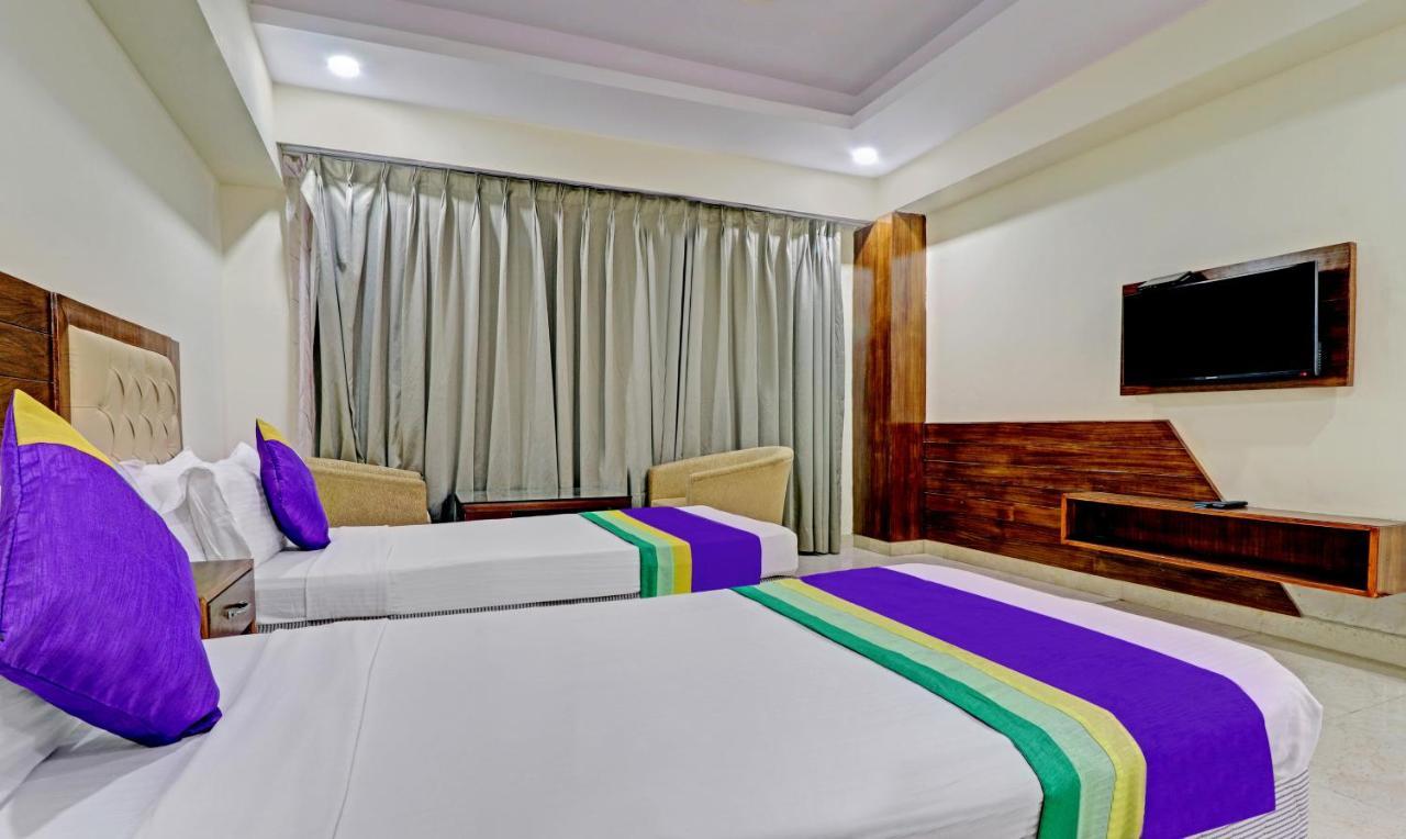 Treebo Premium Pearl Avenue, Ring Road Hotel Dehradún Kültér fotó
